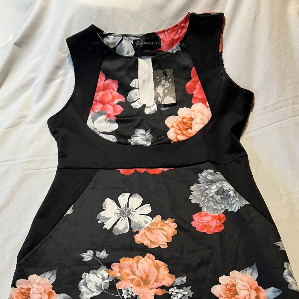 Floral Dress - Sleeveless  XL